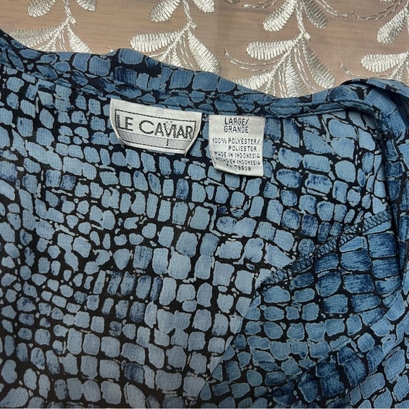 Vintage Snakeskin Blue Ruffle Sleeveless Top/Tank -Size L -TP20 - Picture 5 of 7